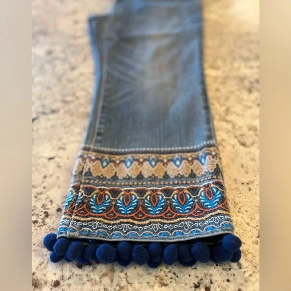 Chico's Blue Denim Set with Multicolor Embroidery - Picture 15 of 15